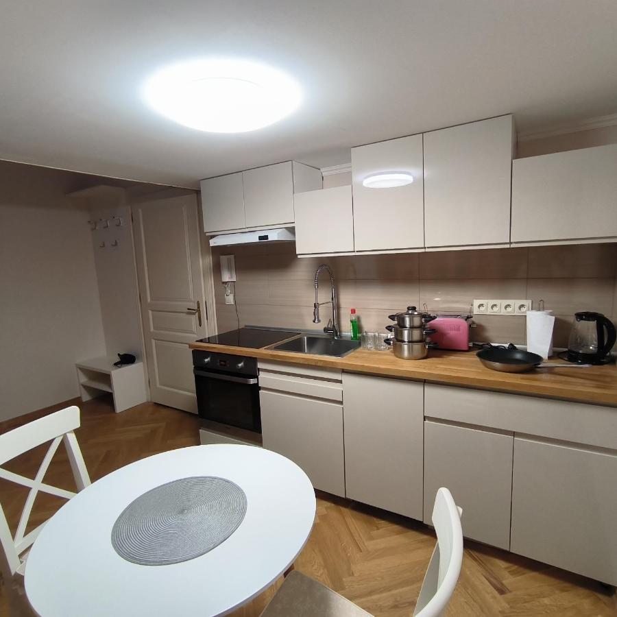 Lubert Apartmany S.R.O Prag Dış mekan fotoğraf