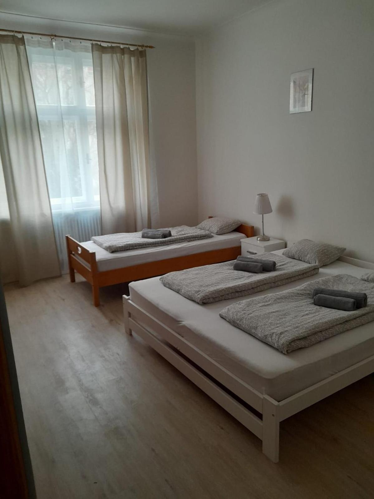 Lubert Apartmany S.R.O Prag Dış mekan fotoğraf
