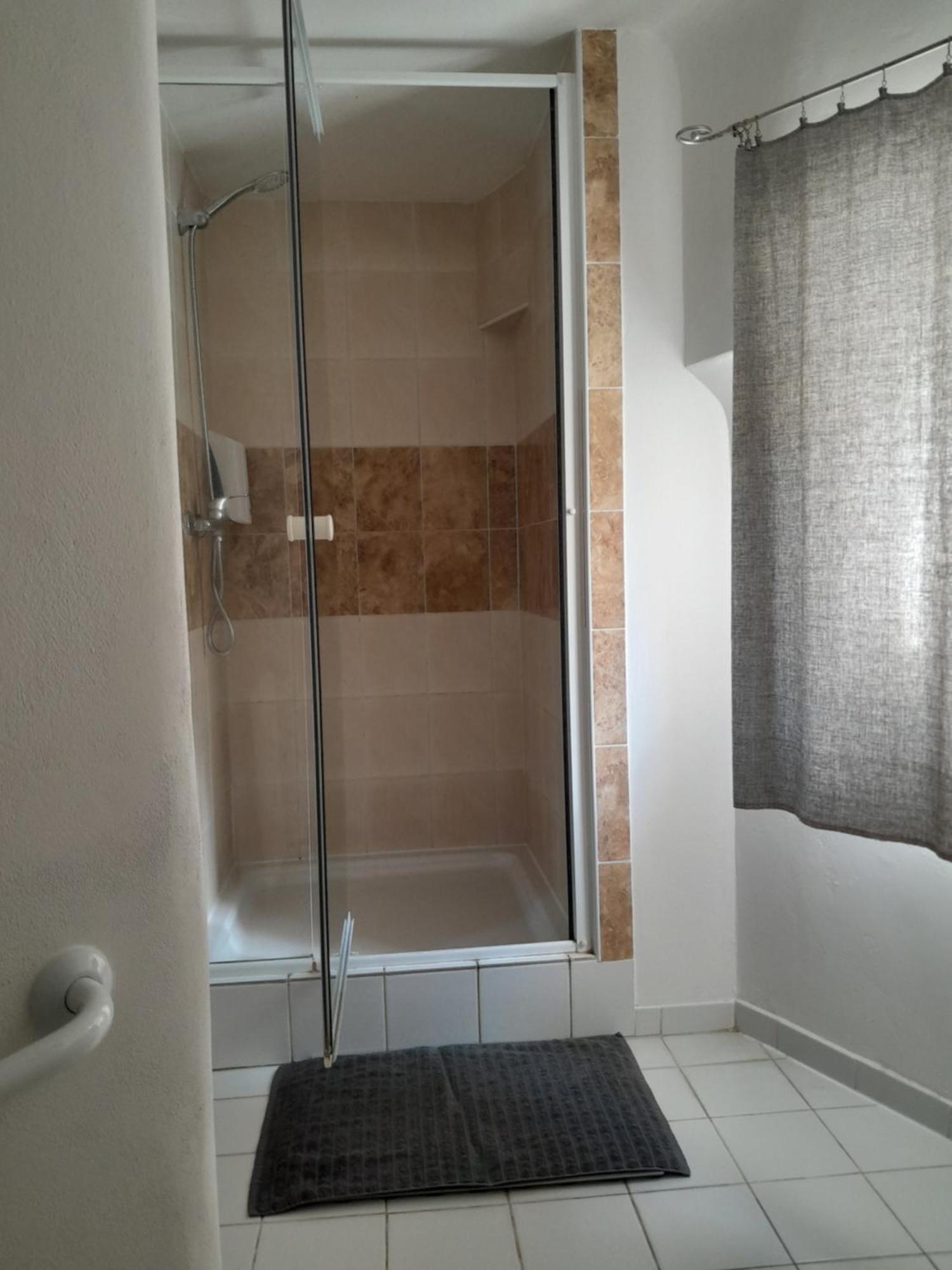 Lubert Apartmany S.R.O Prag Dış mekan fotoğraf